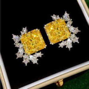 1 Pair Luxury Yellow Cubic Zirconia Stud Earrings